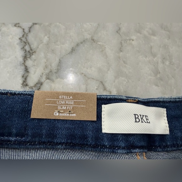 BKE Dark Blue Frayed Jean Shorts - Picture 3 of 7